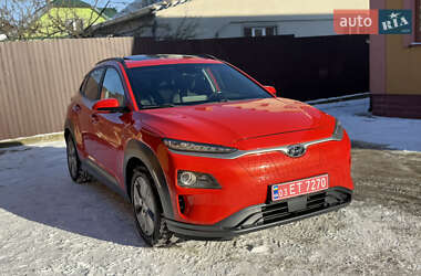 Позашляховик / Кросовер Hyundai Kona 2019 в 