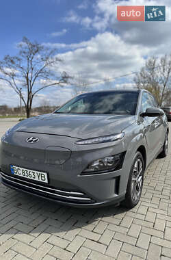 Внедорожник / Кроссовер Hyundai Kona 2022 в 