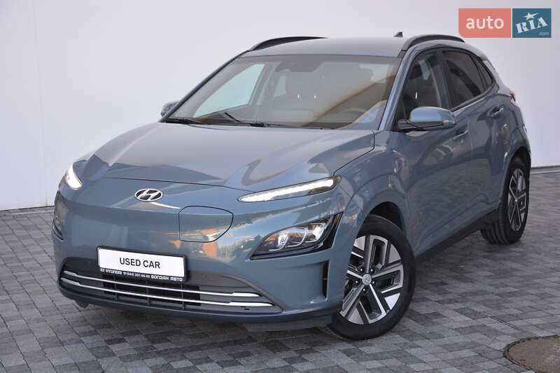 Внедорожник / Кроссовер Hyundai Kona 2022 в 