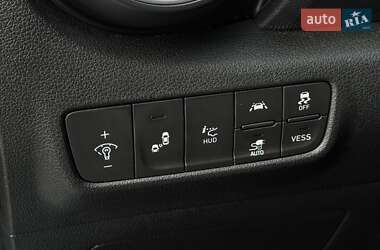 Позашляховик / Кросовер Hyundai Kona 2019 в 