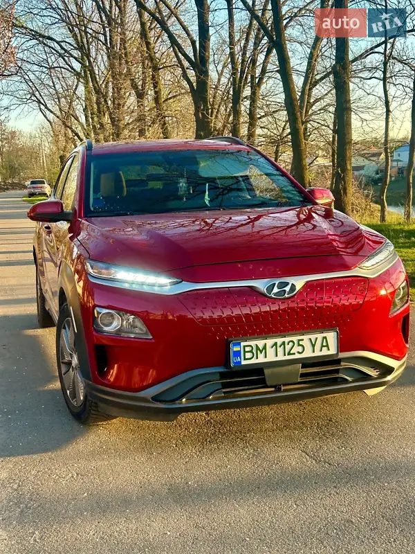 Внедорожник / Кроссовер Hyundai Kona 2019 в 