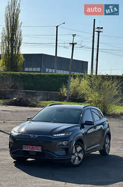 Внедорожник / Кроссовер Hyundai Kona 2019 в 