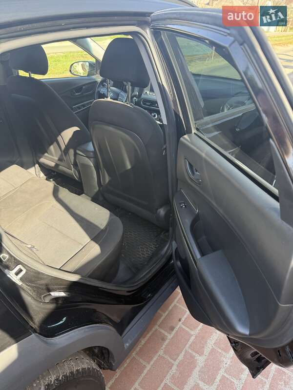 Позашляховик / Кросовер Hyundai Kona 2021 в Києві