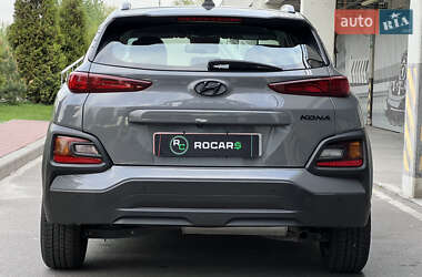 Внедорожник / Кроссовер Hyundai Kona 2020 в 