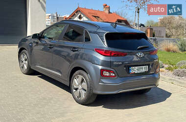 Позашляховик / Кросовер Hyundai Kona 2019 в 