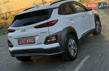 Позашляховик / Кросовер Hyundai Kona 2020 в 