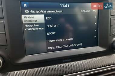 Внедорожник / Кроссовер Hyundai Kona 2020 в 