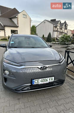 Позашляховик / Кросовер Hyundai Kona 2019 в Чернівцях