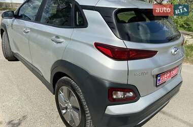 Позашляховик / Кросовер Hyundai Kona 2020 в 