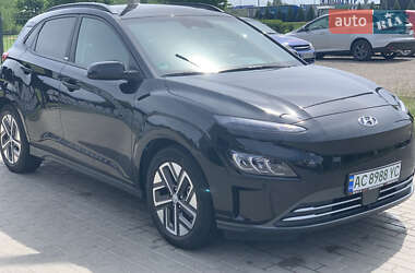 Позашляховик / Кросовер Hyundai Kona 2023 в 