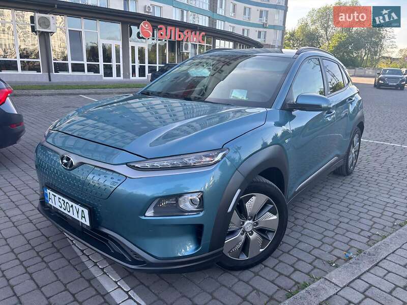 Внедорожник / Кроссовер Hyundai Kona 2019 в 