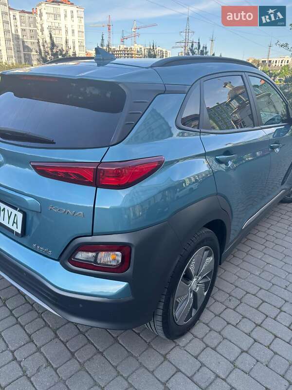 Позашляховик / Кросовер Hyundai Kona 2019 в Івано-Франківську
