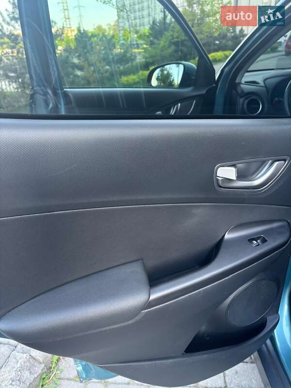 Позашляховик / Кросовер Hyundai Kona 2019 в Івано-Франківську