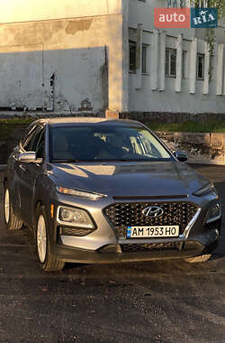 Внедорожник / Кроссовер Hyundai Kona 2018 в 