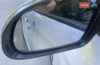 Позашляховик / Кросовер Hyundai Kona 2019 в 