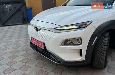 Позашляховик / Кросовер Hyundai Kona 2020 в 