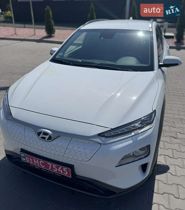 Позашляховик / Кросовер Hyundai Kona 2020 в Луцьку