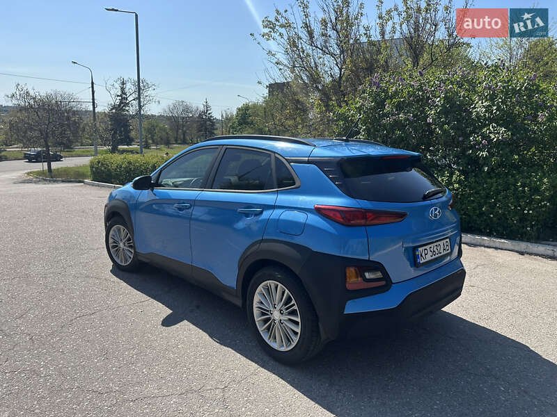Позашляховик / Кросовер Hyundai Kona 2018 в Запоріжжі