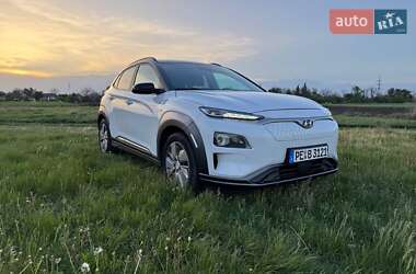 Внедорожник / Кроссовер Hyundai Kona 2019 в Черкассах