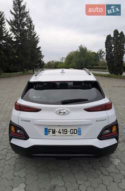 Внедорожник / Кроссовер Hyundai Kona 2019 в 
