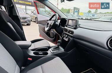 Внедорожник / Кроссовер Hyundai Kona 2019 в 