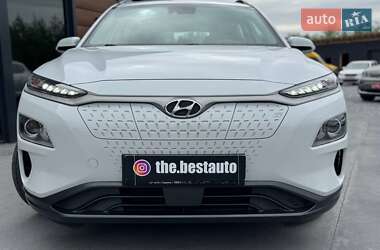Внедорожник / Кроссовер Hyundai Kona 2020 в 