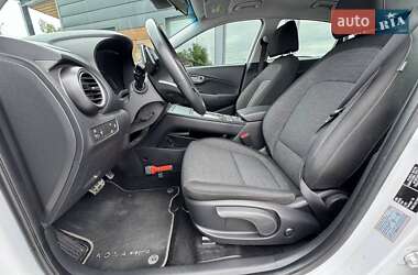 Внедорожник / Кроссовер Hyundai Kona 2020 в 
