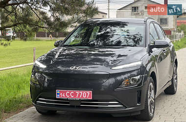 Внедорожник / Кроссовер Hyundai Kona 2022 в Львове