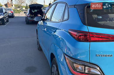 Позашляховик / Кросовер Hyundai Kona 2022 в 
