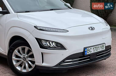 Позашляховик / Кросовер Hyundai Kona 2021 в 