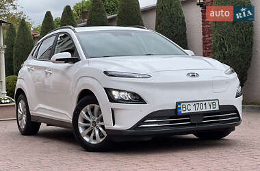 Позашляховик / Кросовер Hyundai Kona 2021 в 