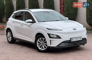 Позашляховик / Кросовер Hyundai Kona 2021 в 