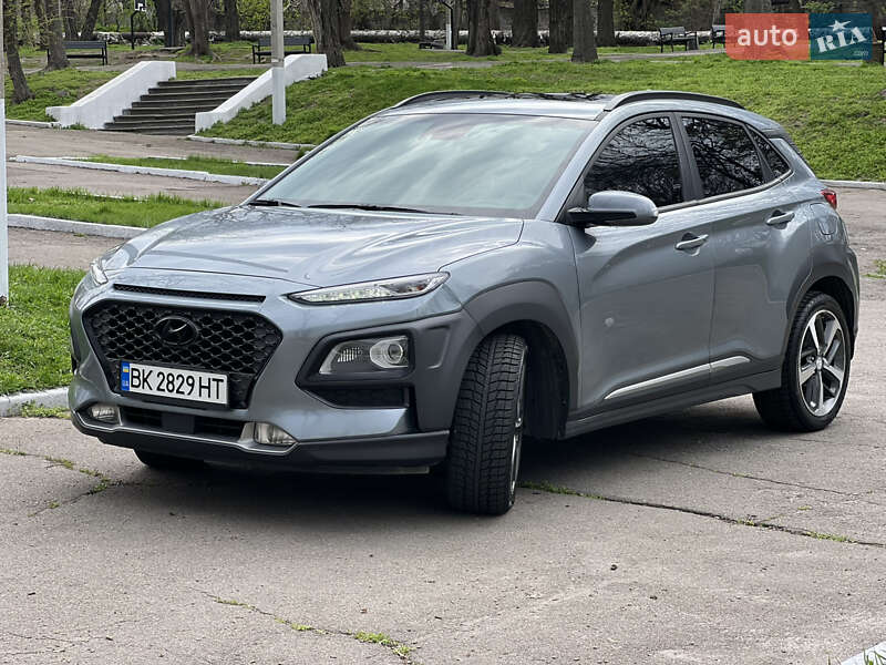 Позашляховик / Кросовер Hyundai Kona 2020 в Кам'янському