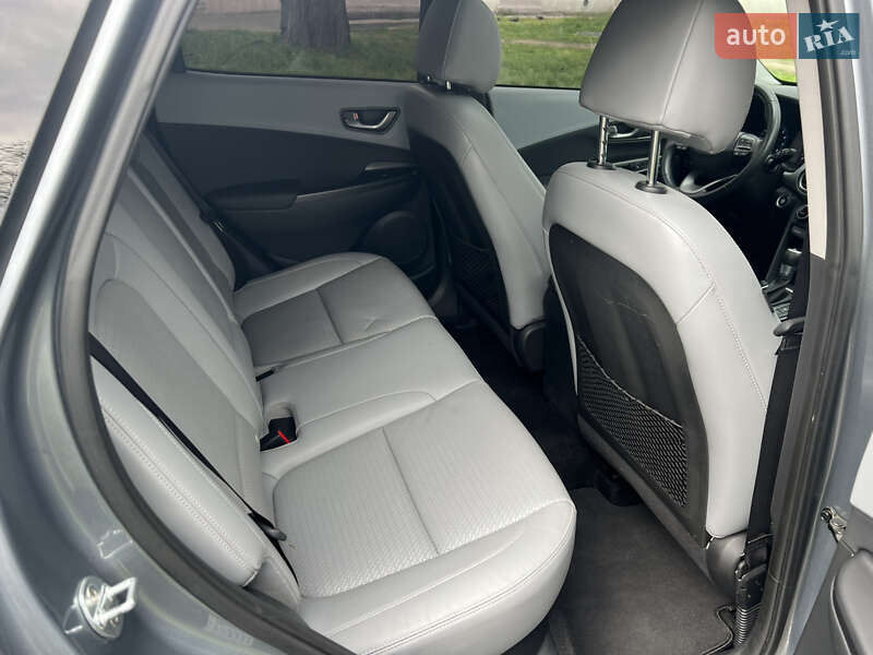 Позашляховик / Кросовер Hyundai Kona 2020 в Кам'янському