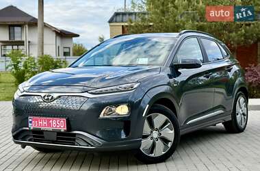 Внедорожник / Кроссовер Hyundai Kona 2020 в 