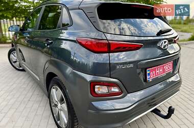 Внедорожник / Кроссовер Hyundai Kona 2020 в 