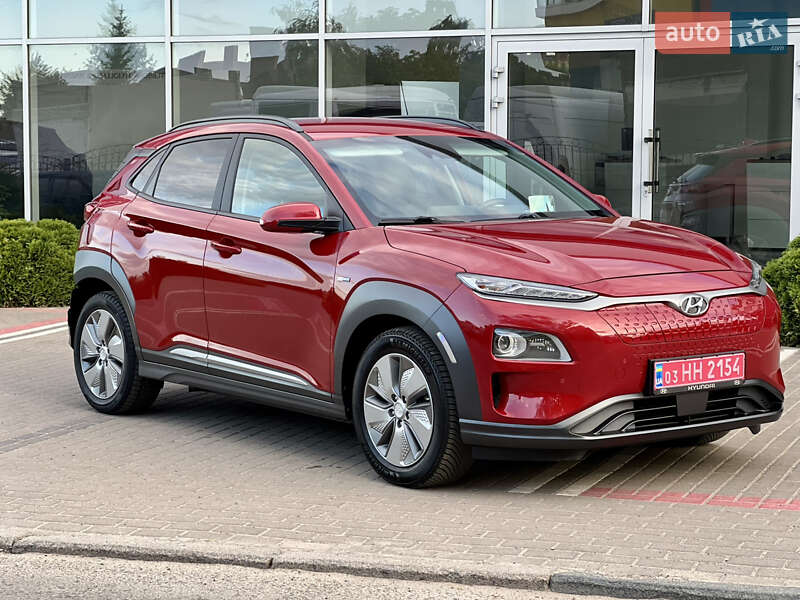 Внедорожник / Кроссовер Hyundai Kona 2020 в 