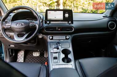 Позашляховик / Кросовер Hyundai Kona 2020 в 