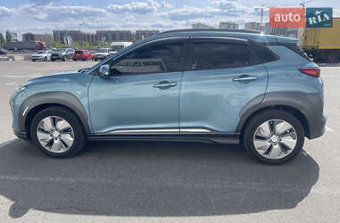 Позашляховик / Кросовер Hyundai Kona 2020 в Києві