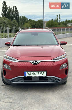 Позашляховик / Кросовер Hyundai Kona 2019 в 