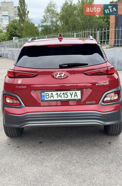 Позашляховик / Кросовер Hyundai Kona 2019 в 