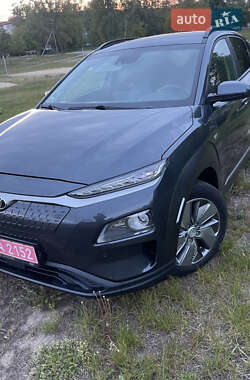 Позашляховик / Кросовер Hyundai Kona 2019 в 