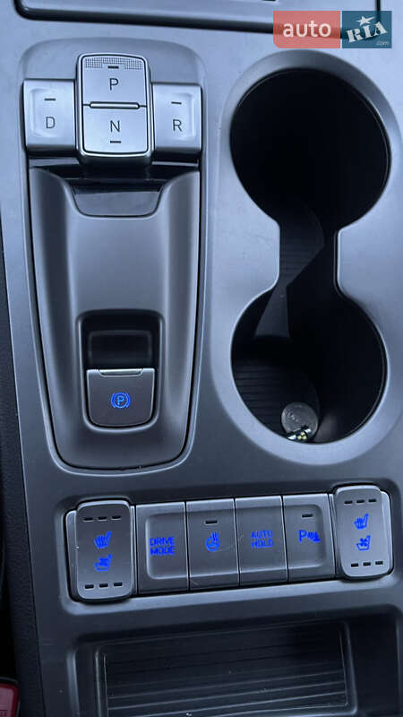 Внедорожник / Кроссовер Hyundai Kona 2019 в Сарнах