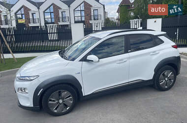 Внедорожник / Кроссовер Hyundai Kona 2020 в 