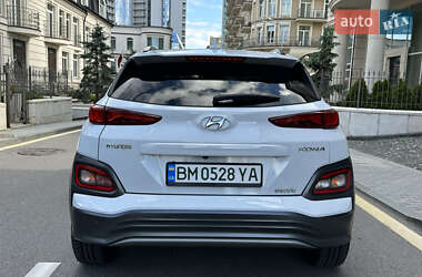 Позашляховик / Кросовер Hyundai Kona 2019 в 