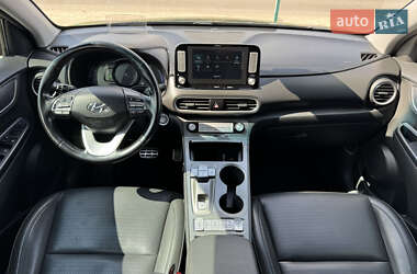 Позашляховик / Кросовер Hyundai Kona 2019 в 