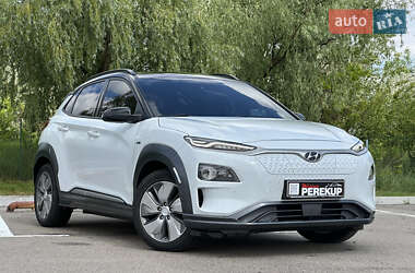Внедорожник / Кроссовер Hyundai Kona 2018 в Киеве