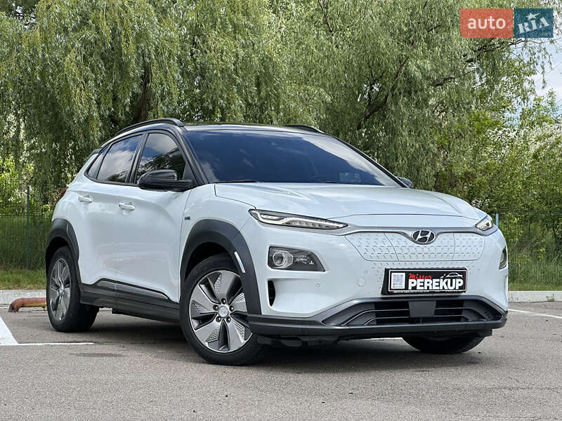 Позашляховик / Кросовер Hyundai Kona 2018 в 