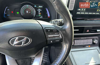 Позашляховик / Кросовер Hyundai Kona 2018 в 