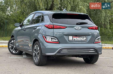 Внедорожник / Кроссовер Hyundai Kona 2022 в 